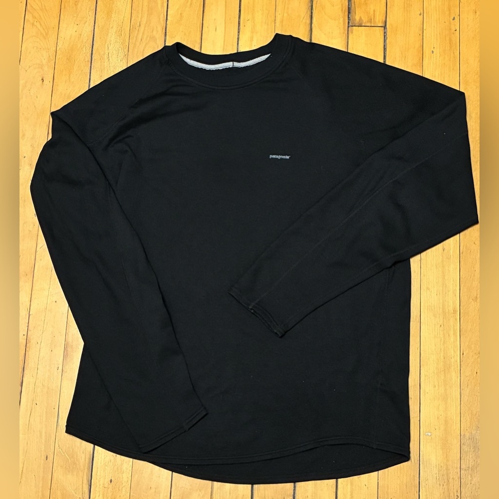 Patagonia Men's Classic Black Long Sleeve thermal